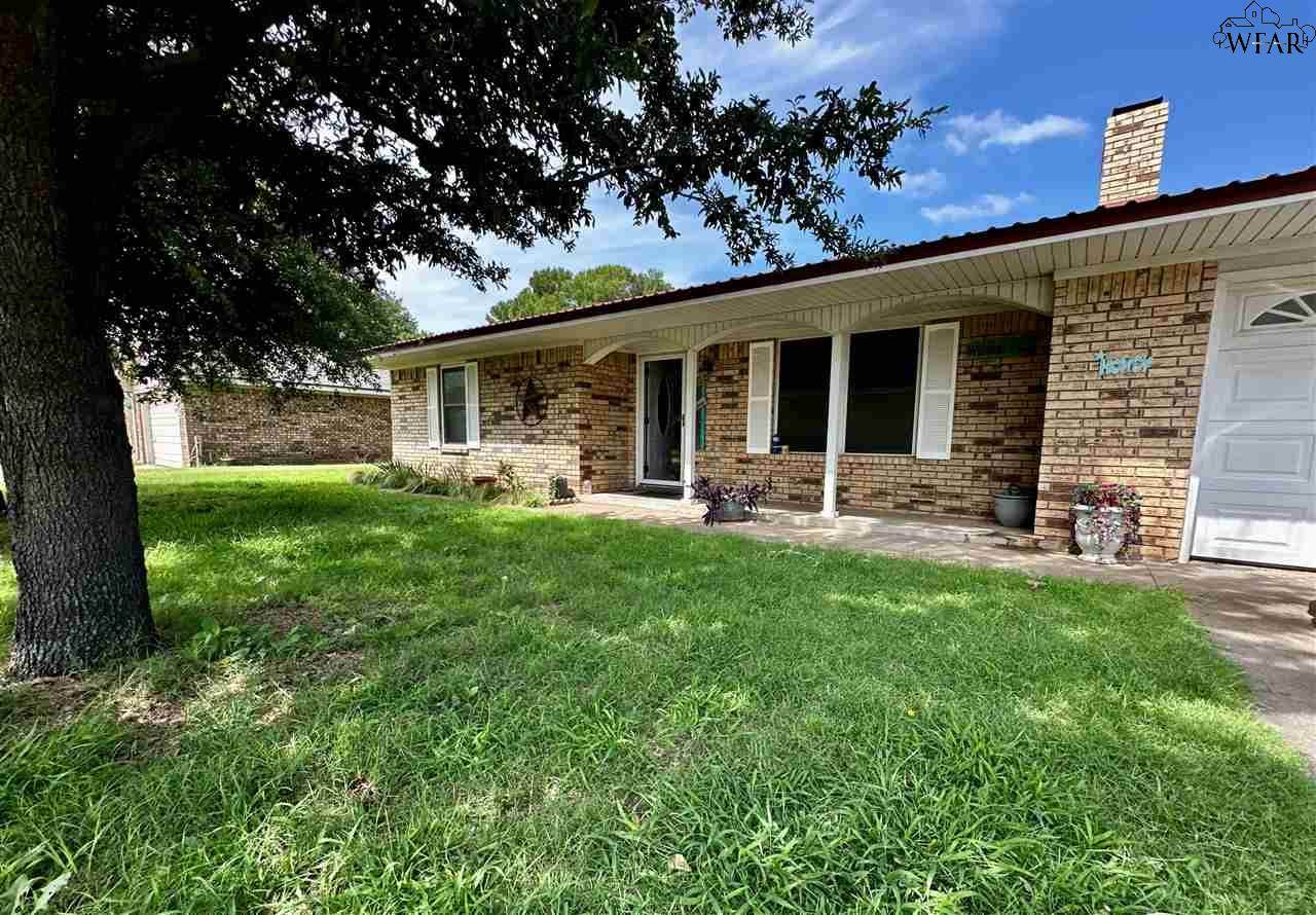 1209 Park Street - Photo 1