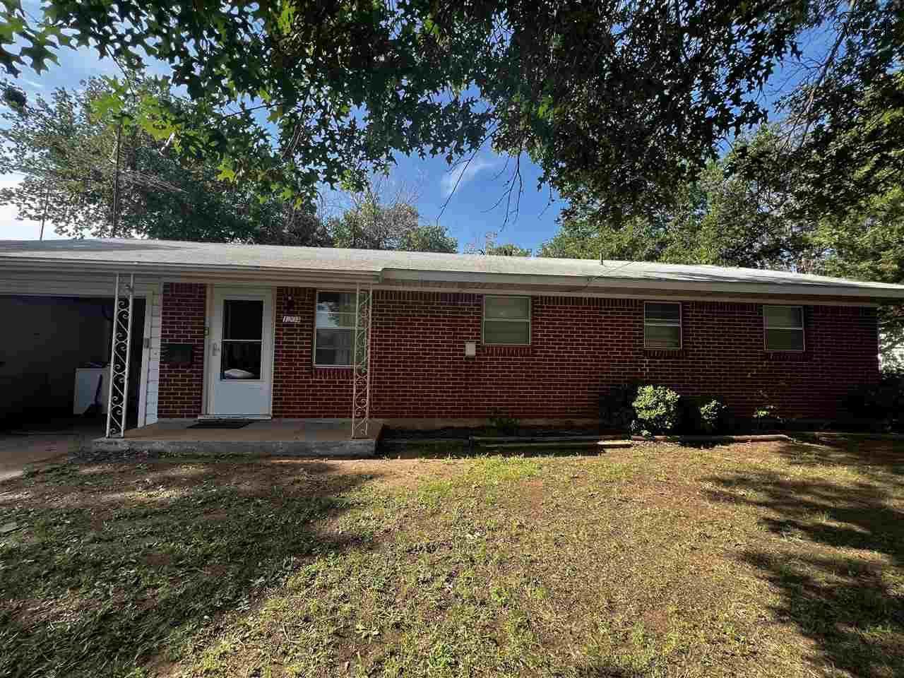 1204 Spring Street - Photo 1