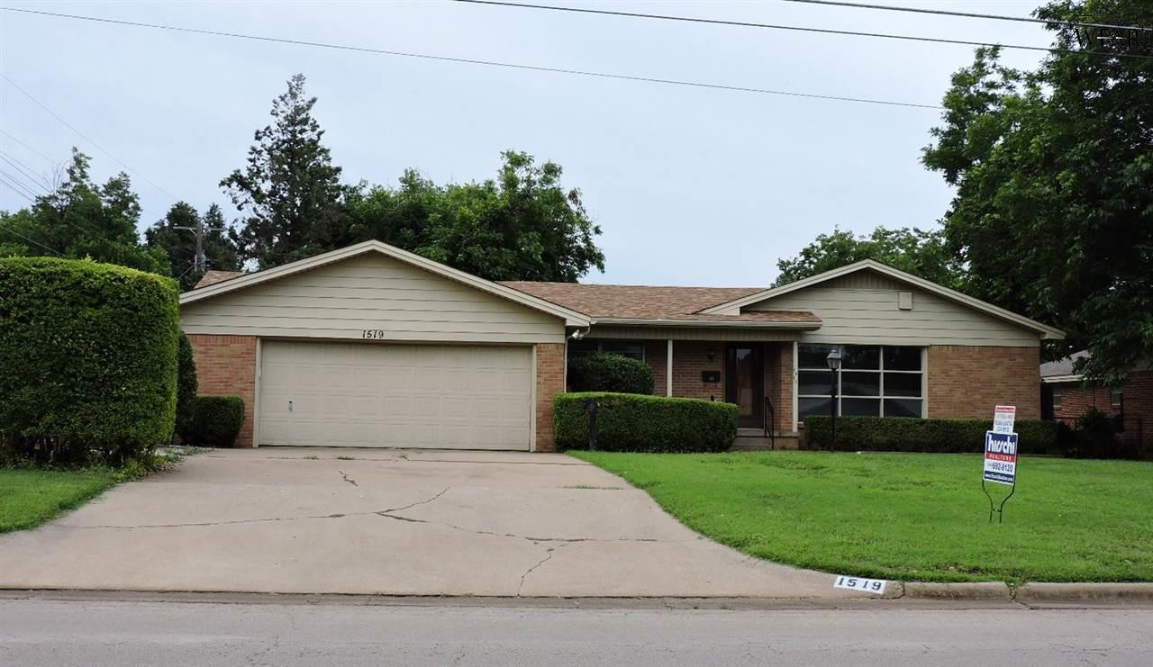 1519 Norman Street - Photo 1