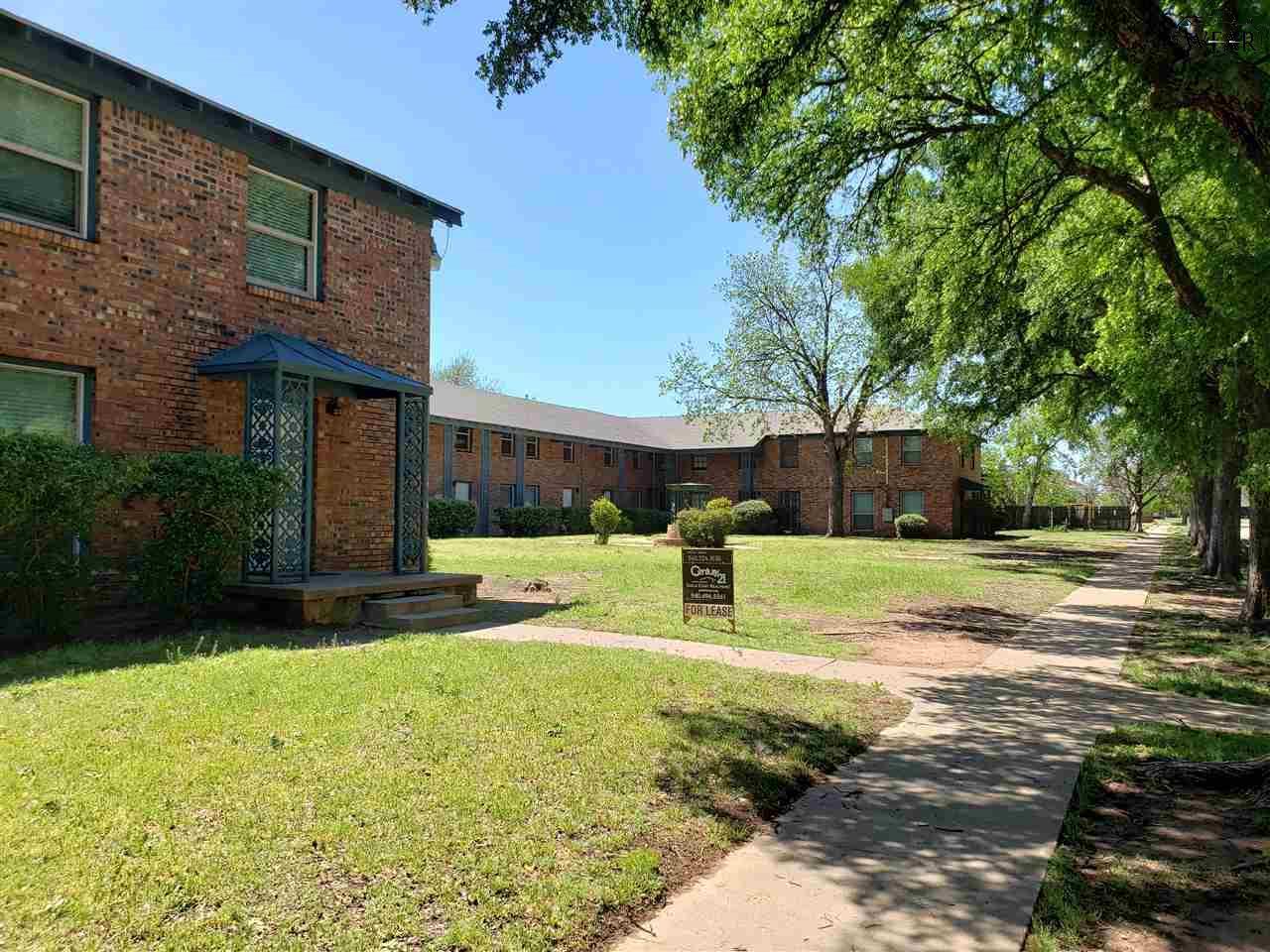 1801 Rose Street - Photo 1