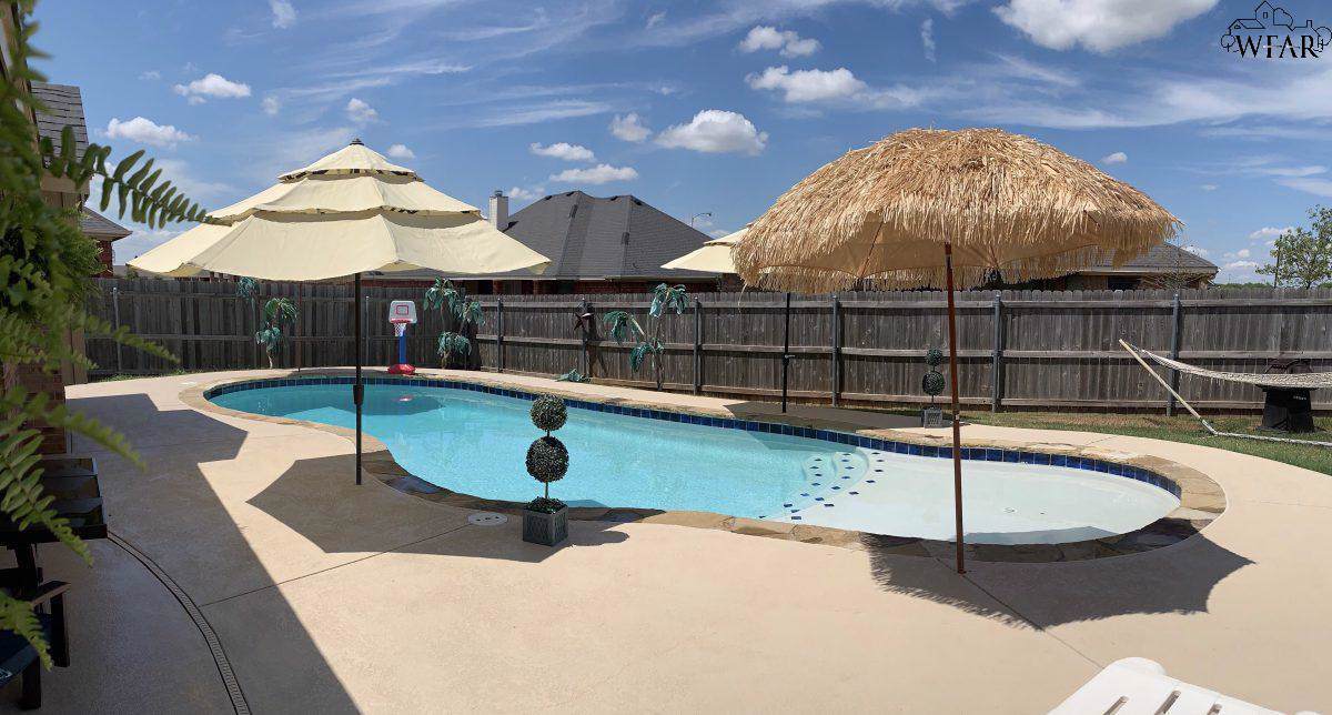 8 Plateau Court - Photo 1