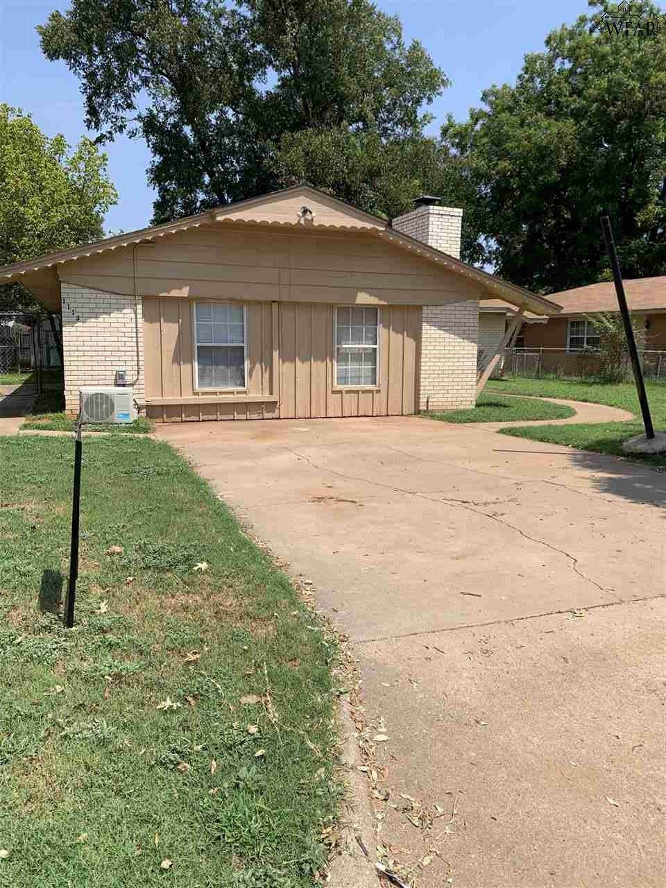1113 Clover Street - Photo 1