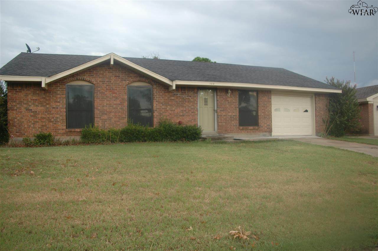 108 Valley Drive - Photo 1