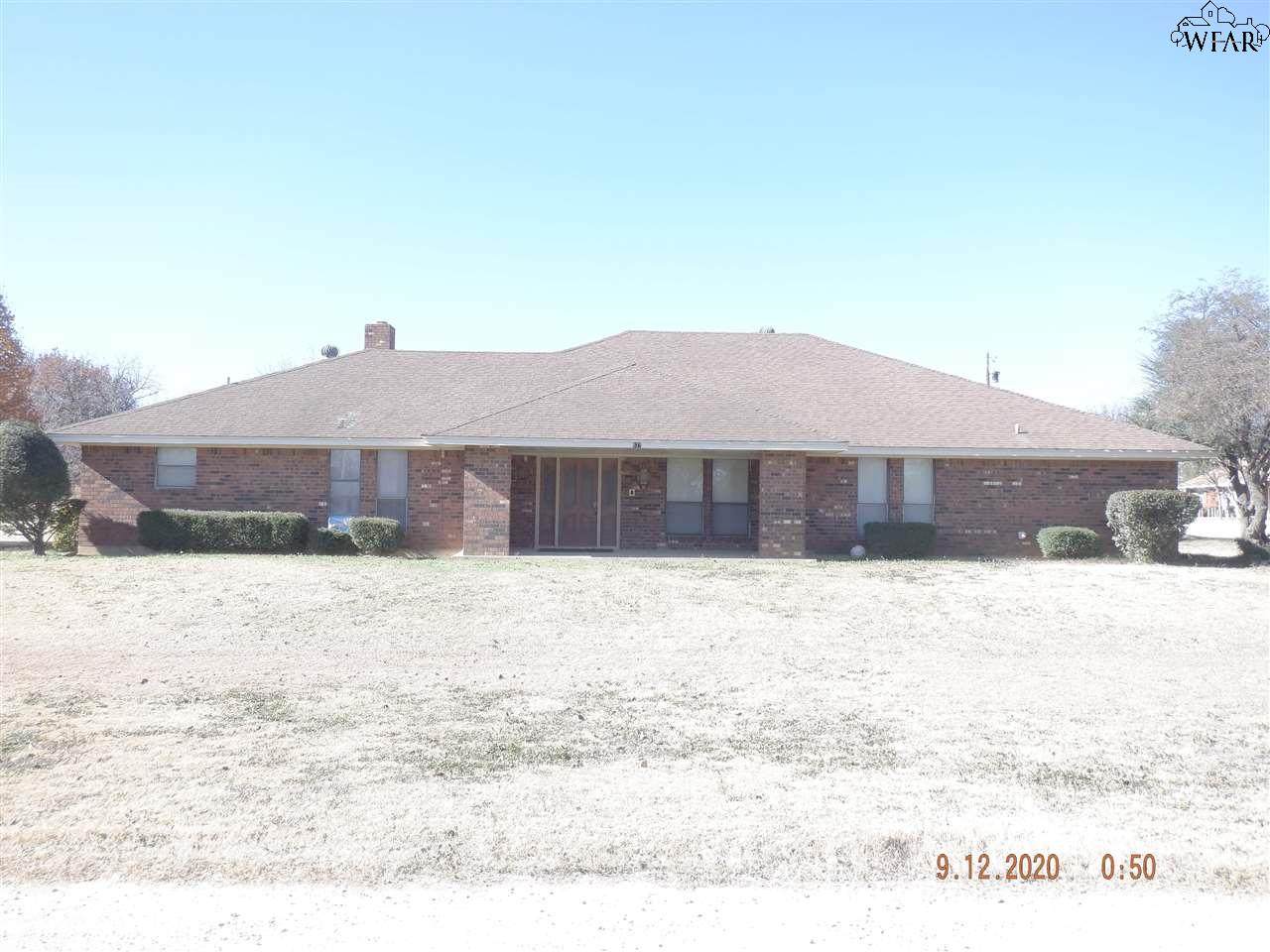 627 3RD STREET - Photo 1