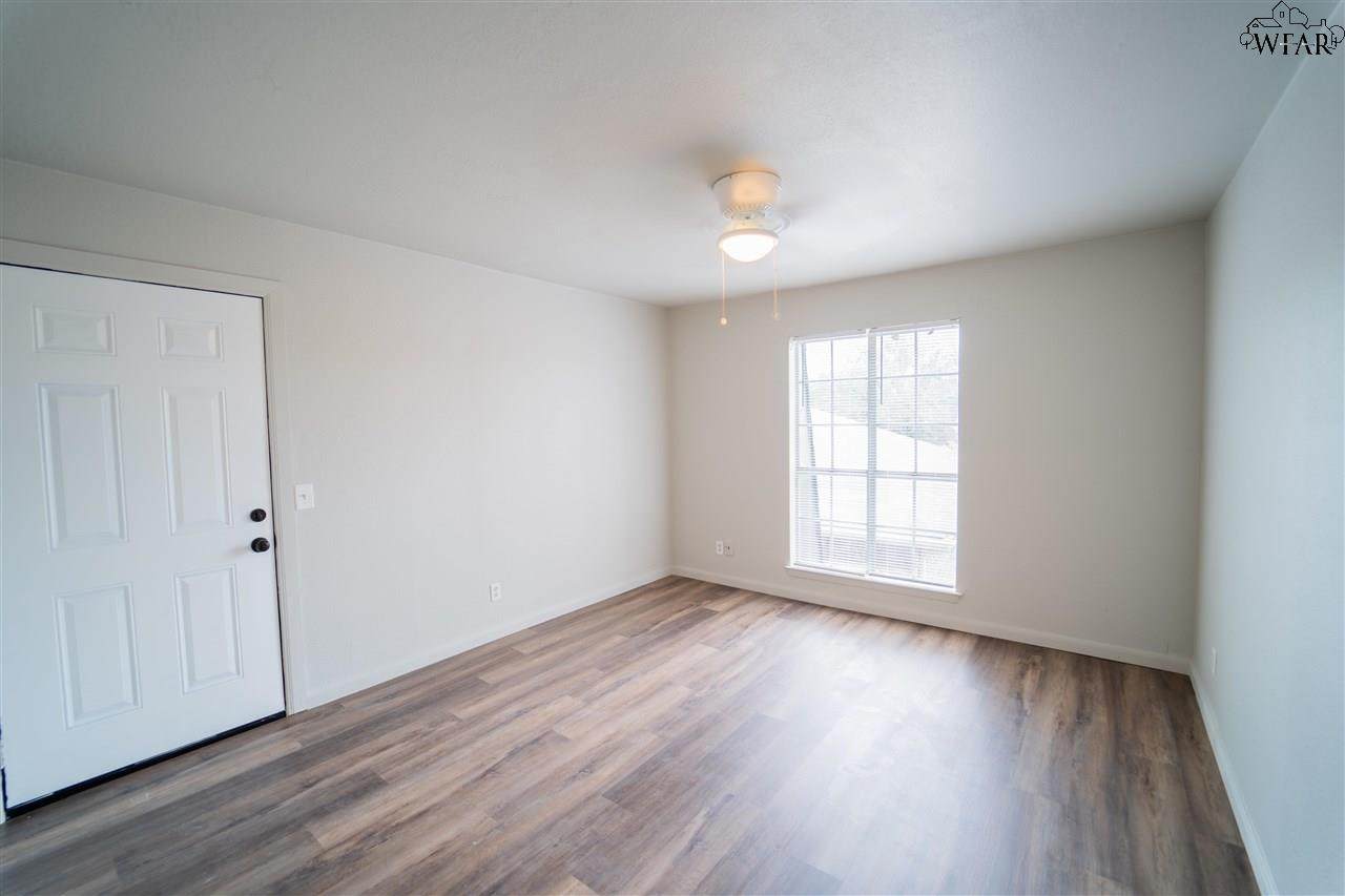 1509 Trigg Lane - Photo 1