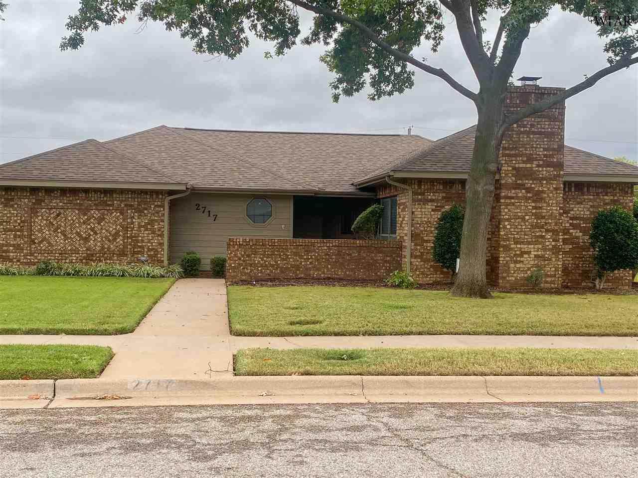2717 Shepherds Glen - Photo 1
