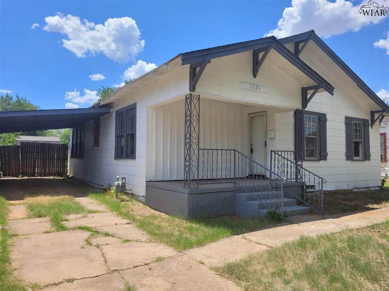 1624 Britain Street - Photo 1