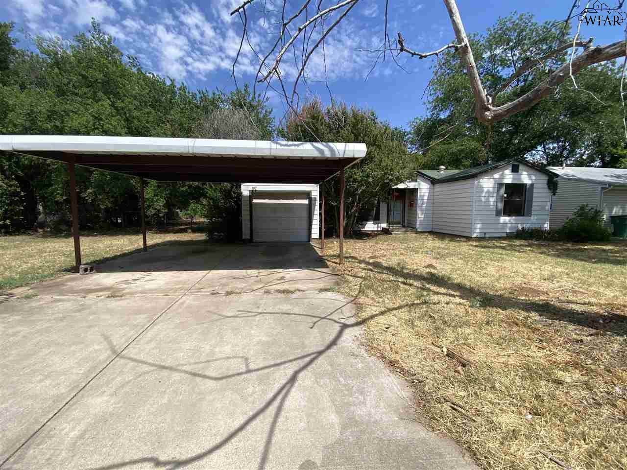 108 Lily Street - Photo 1