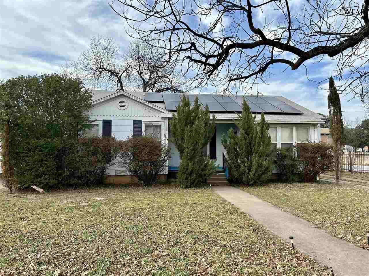 2104 Arthur Street - Photo 1