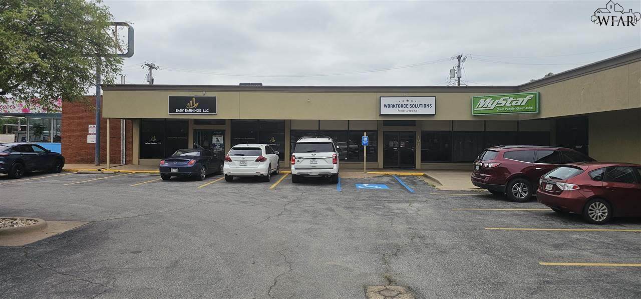 1501 Midwestern Parkway - Photo 1