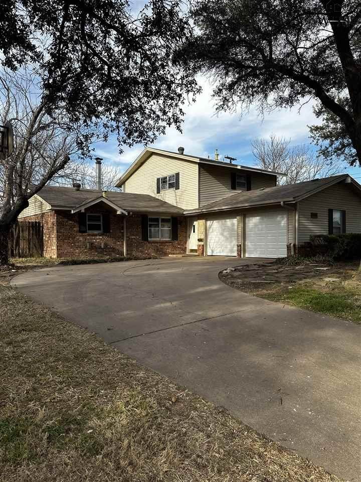 5202 Blue Ridge Drive - Photo 1