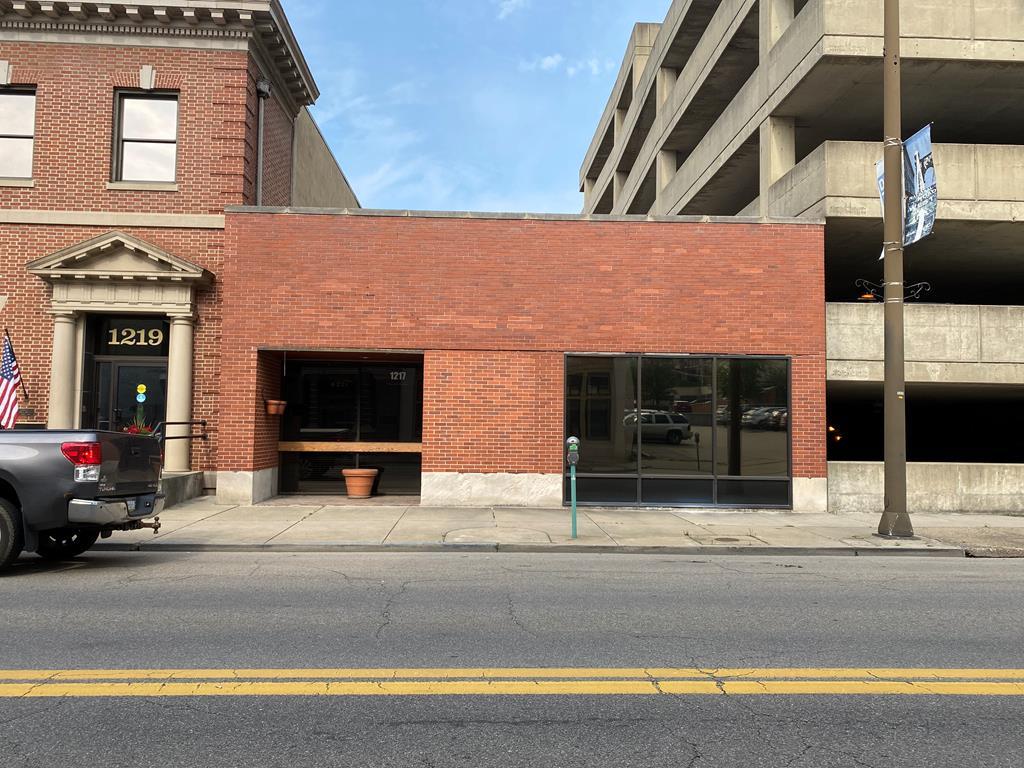 1217 Chapline Street - Photo 1