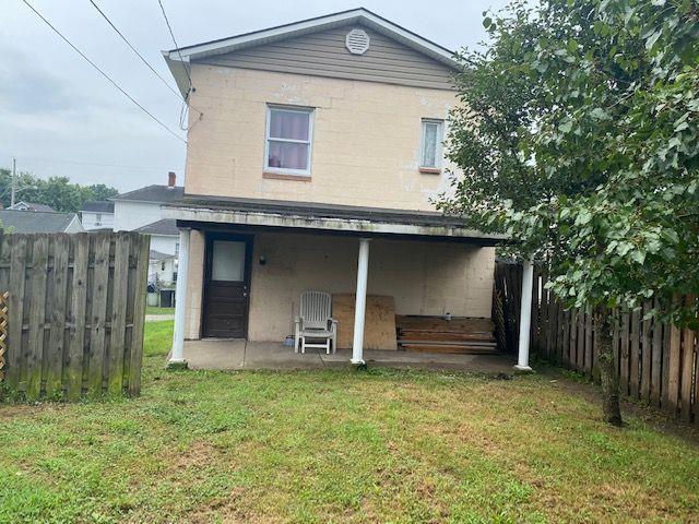 1915 2nd Street - Photo 1