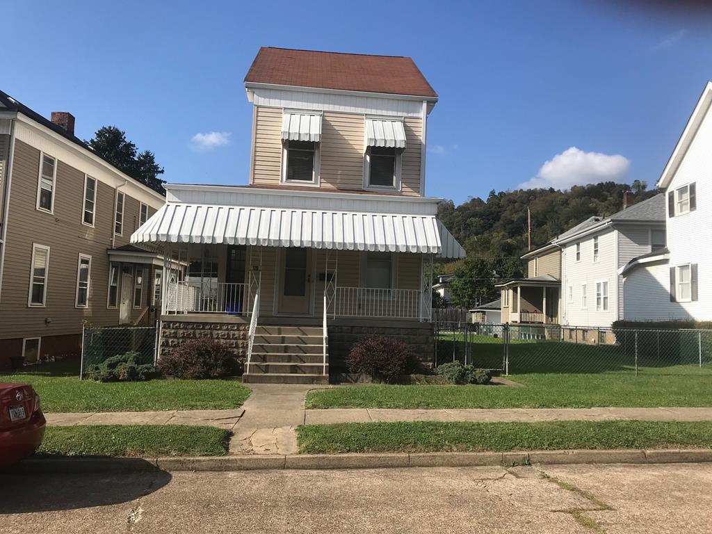 128 North Park Street - Photo 1