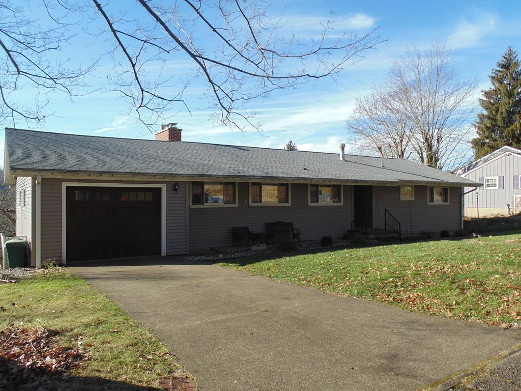 1234 Robin Dr - Photo 1