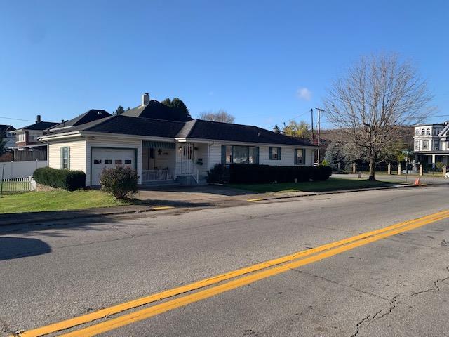 600 Wheeling Ave - Photo 1