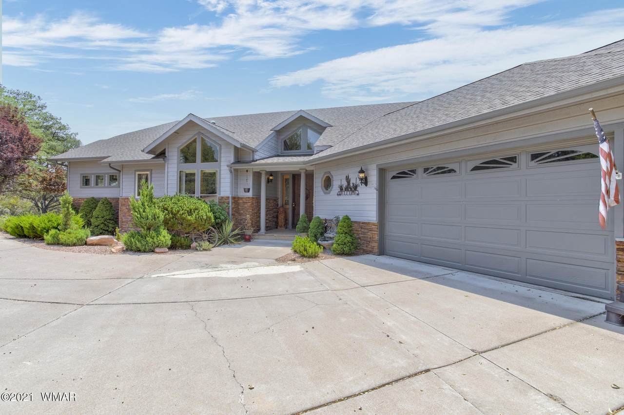 1401 Underwood Lane - Photo 1
