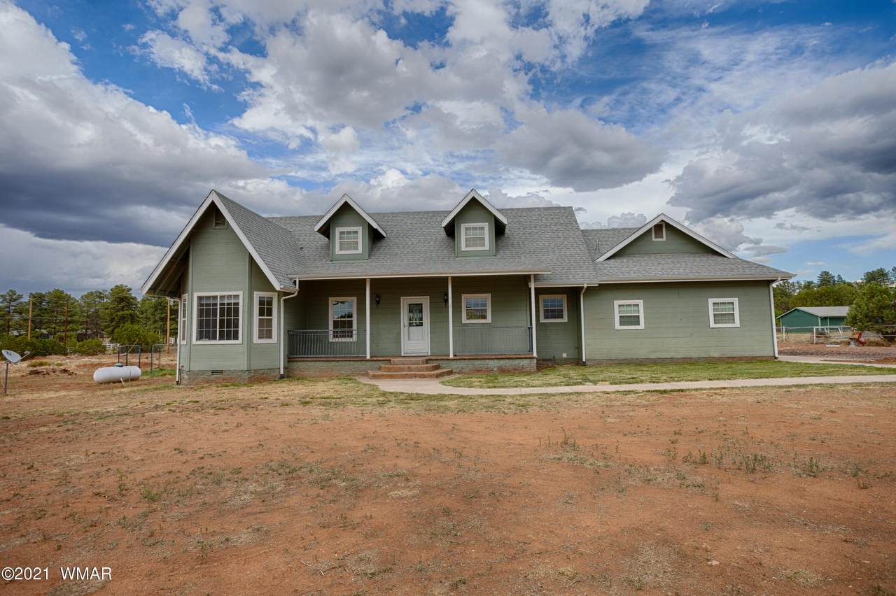917 Royal Flush Lane - Photo 1