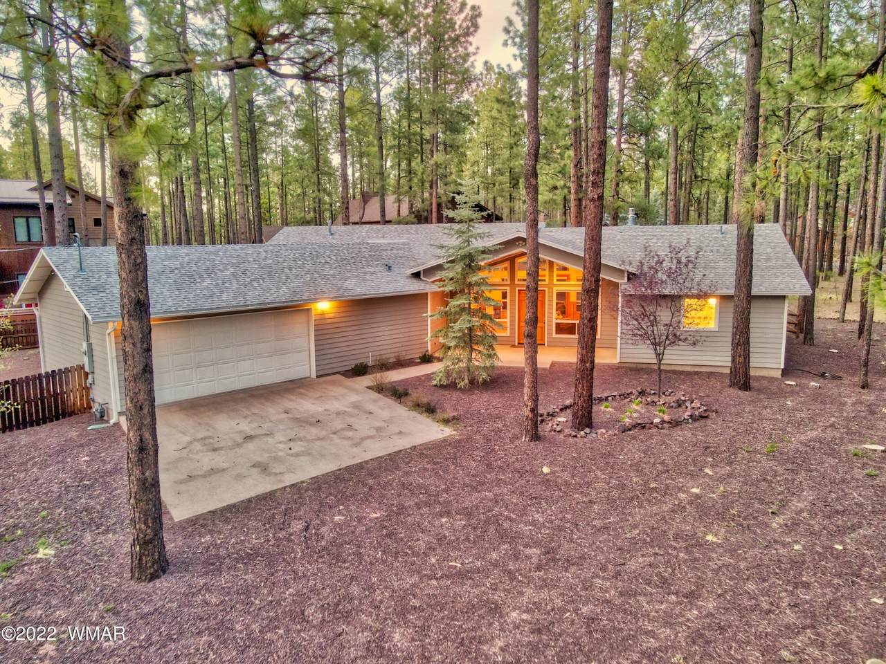 2749 Pocohontas Circle - Photo 1