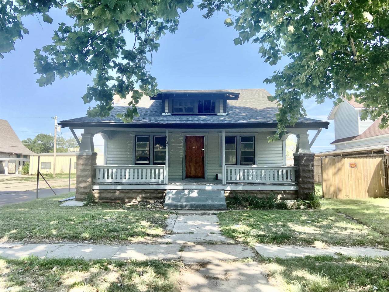 1226 Main St - Photo 1