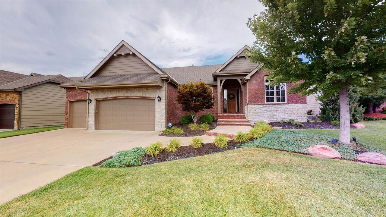 813 Fairoaks Ct - Photo 1