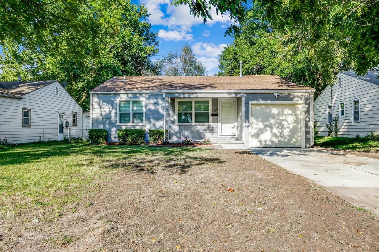 2337 Dellrose St - Photo 1