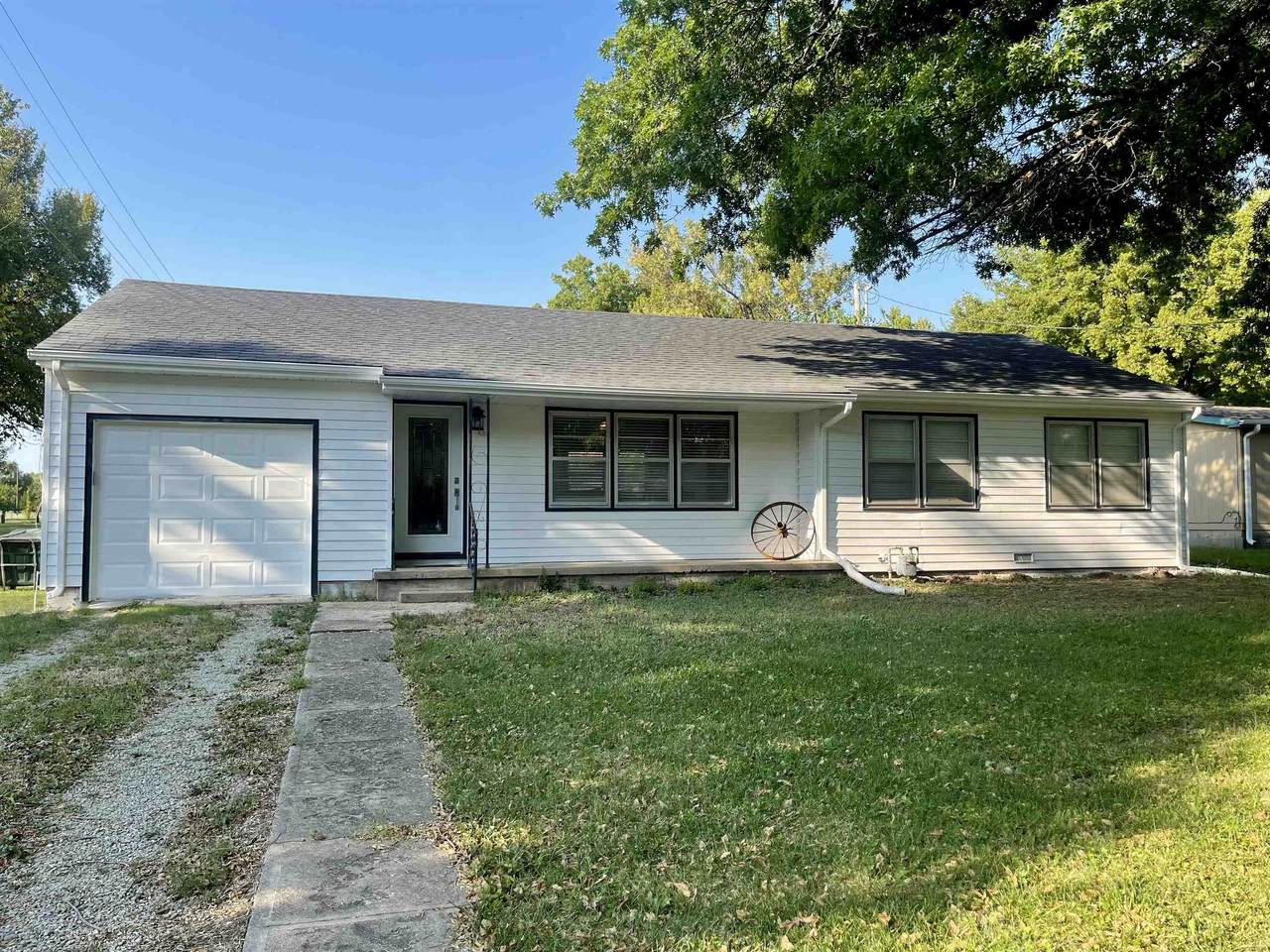 108 High St - Photo 1