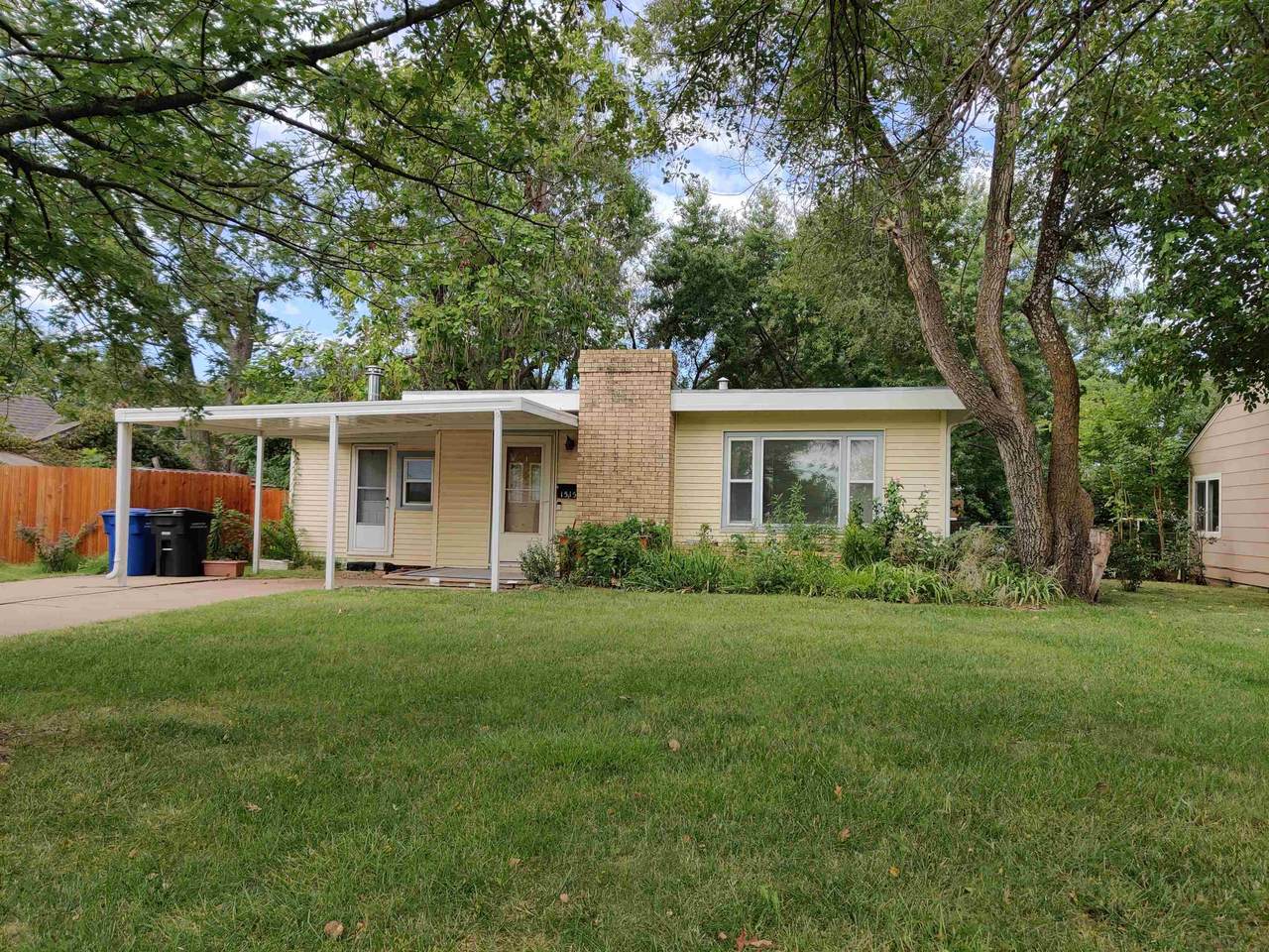 1515 Cron St - Photo 1