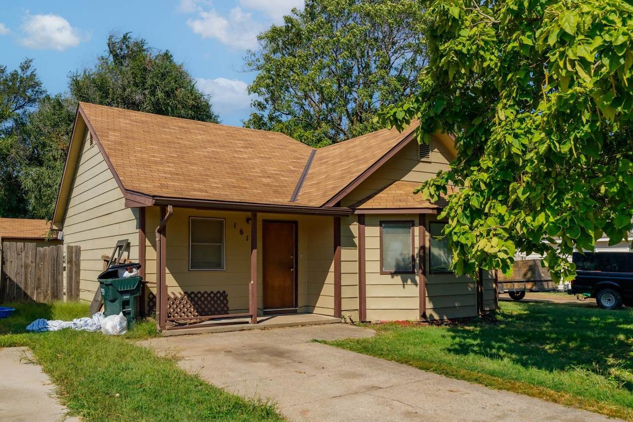 1619 Richmond Ave - Photo 1