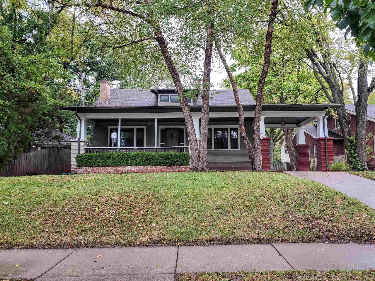 220 Fountain - Photo 1