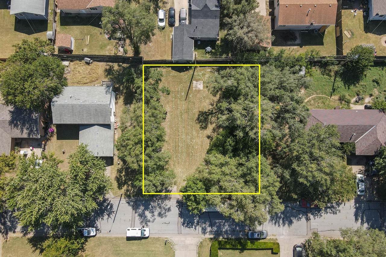 0.18 +/- Acres Anita Ave - Photo 1