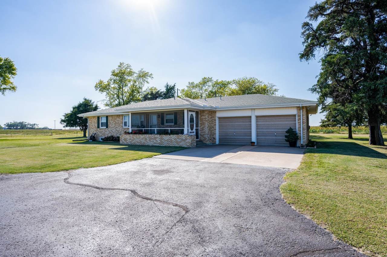 7021 103RD ST S - Photo 1