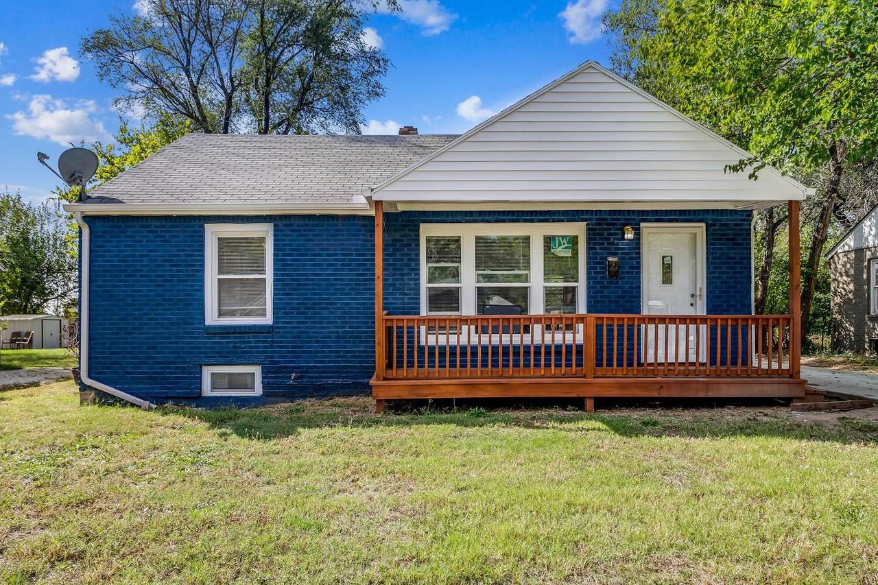 1439 Fountain St - Photo 1