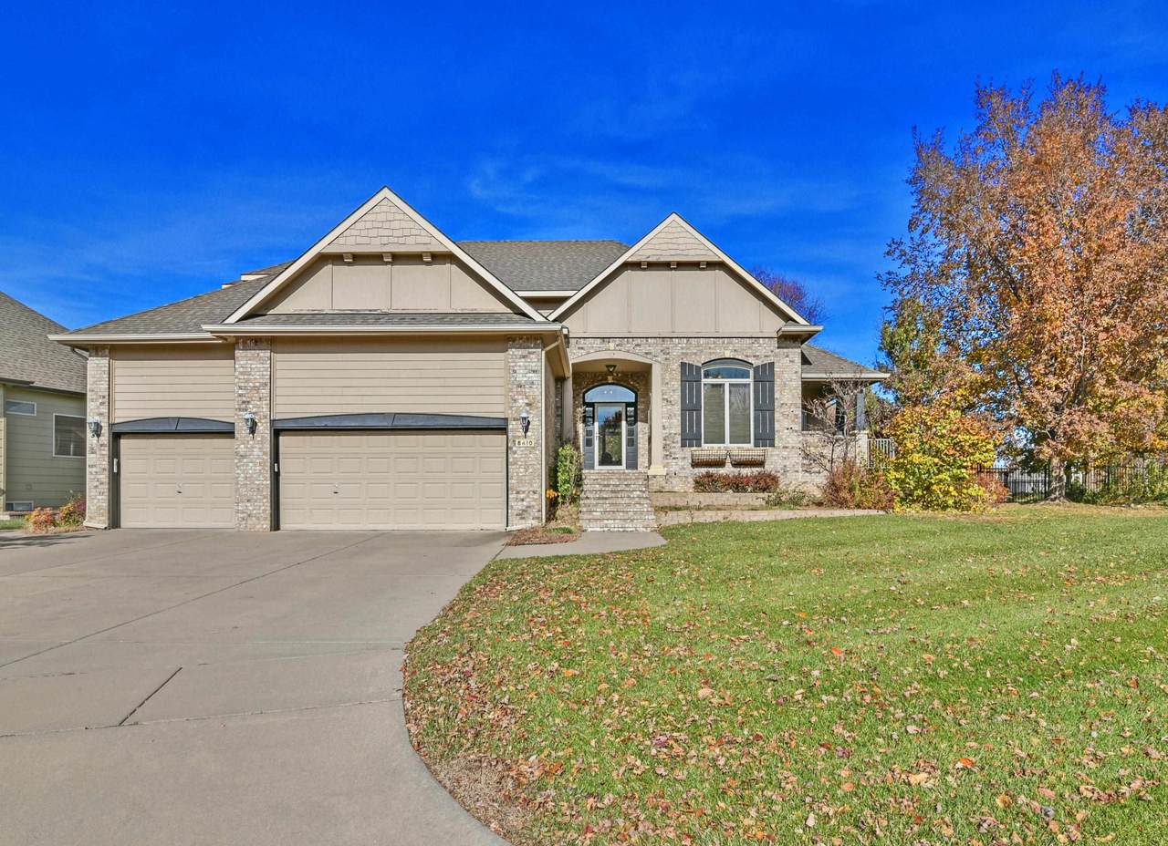 8410 Meadow Park - Photo 1