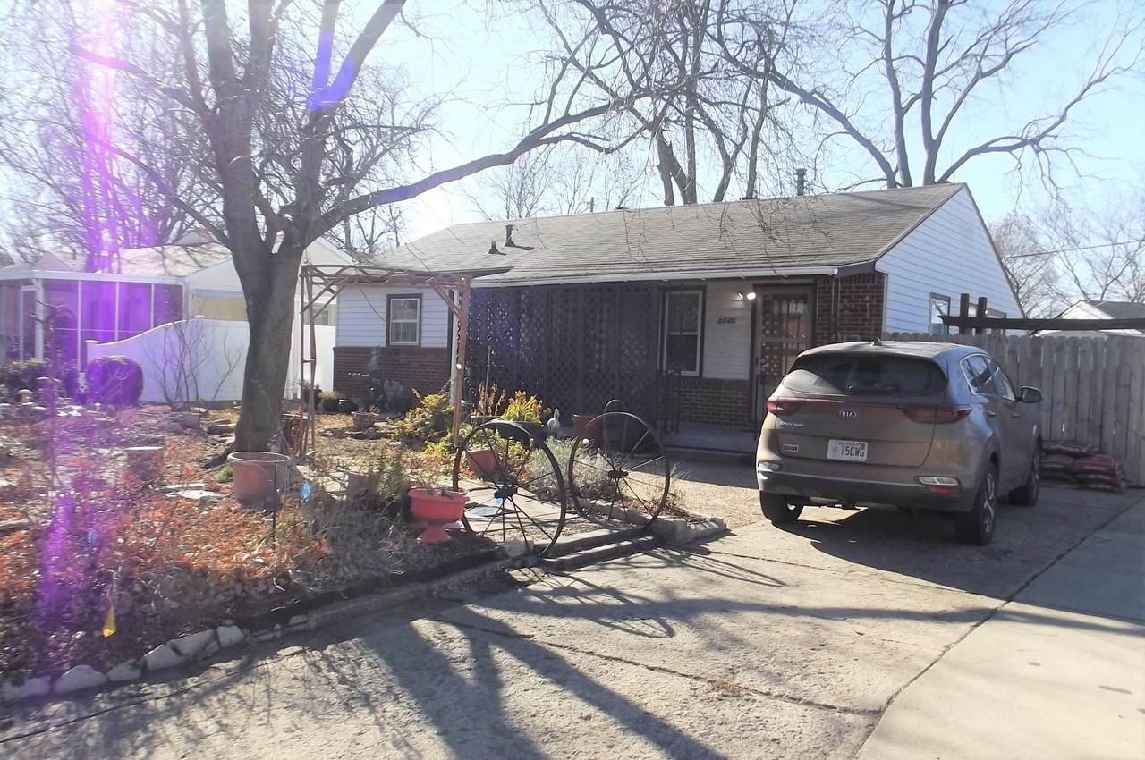 6245 Independence - Photo 1