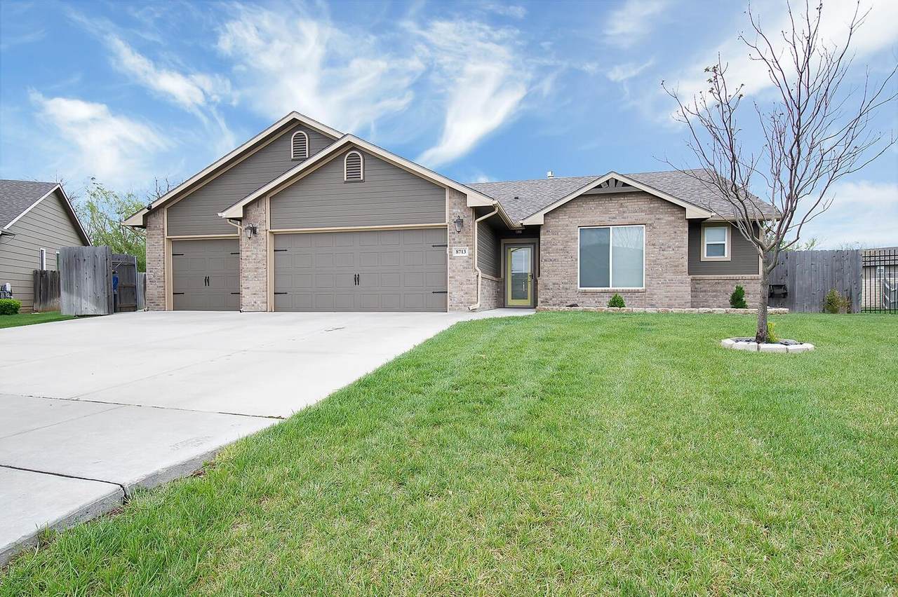 8713 Millrun St - Photo 1