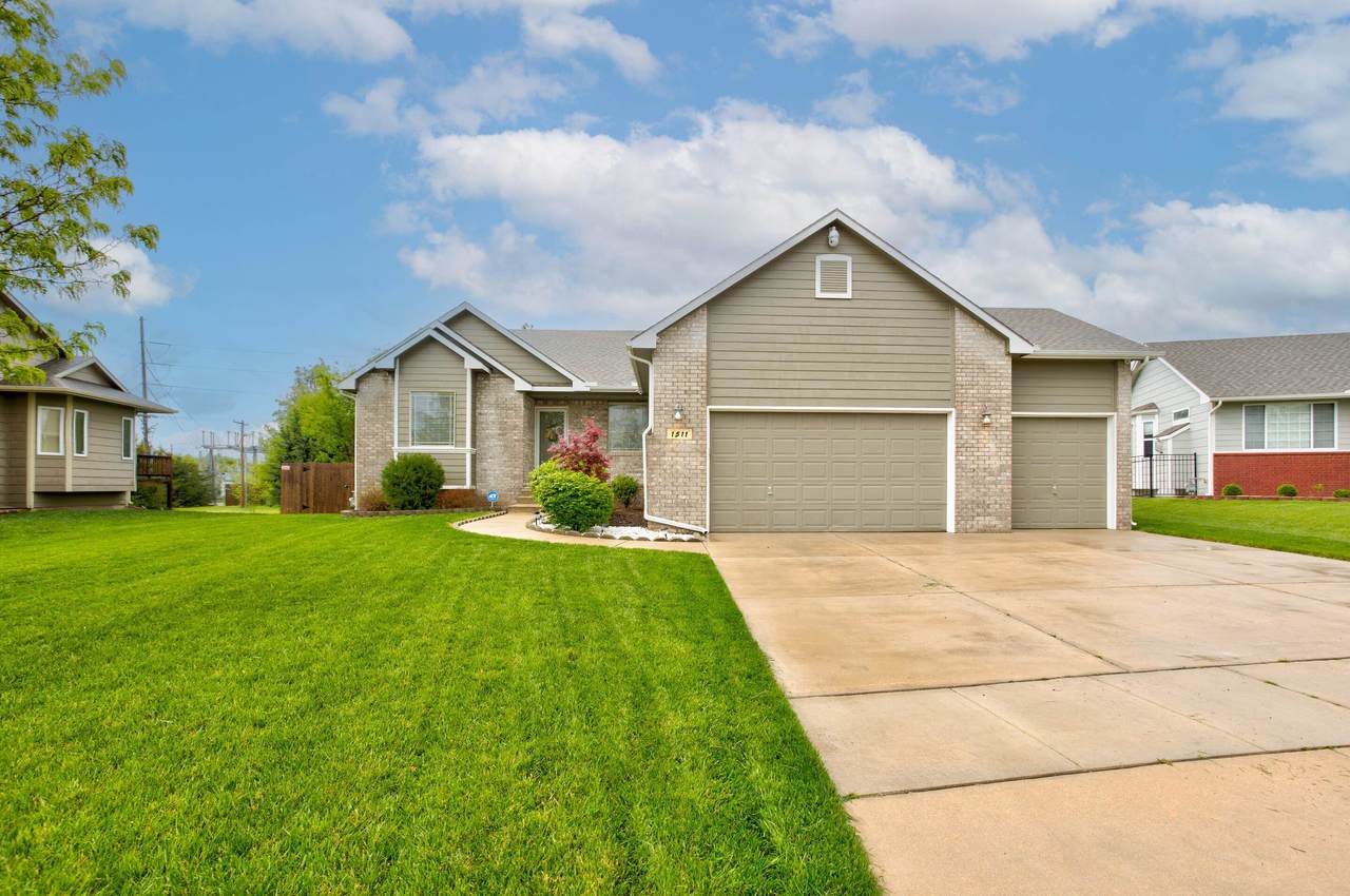 1511 Shiloh Ct - Photo 1