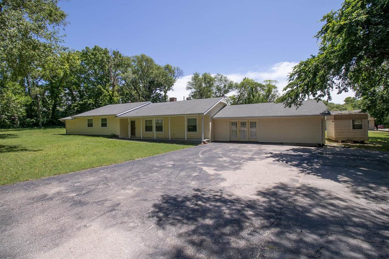 603 Lincoln St - Photo 1