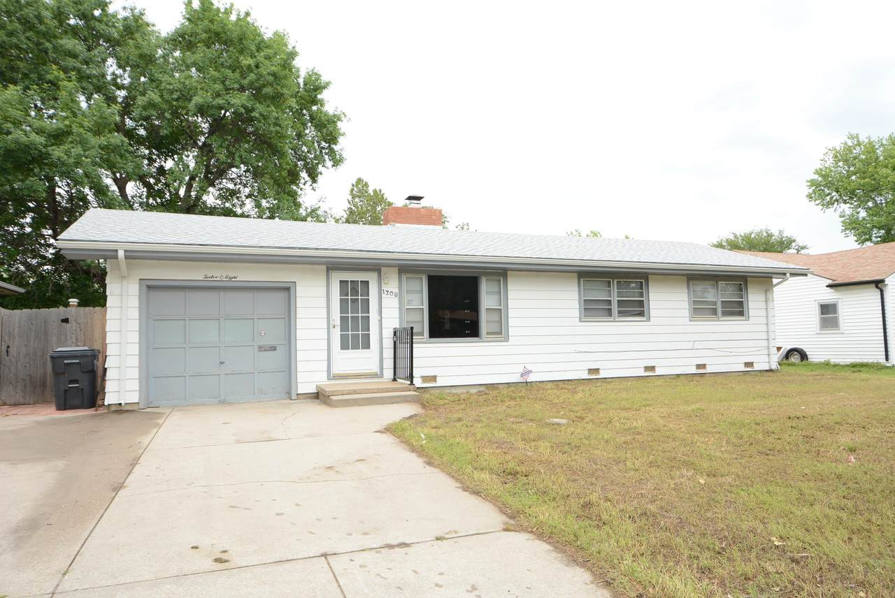 1208 31st St S - Photo 1