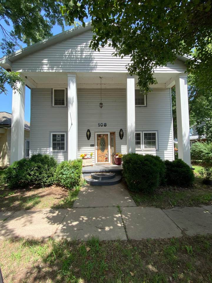 108 C St - Photo 1