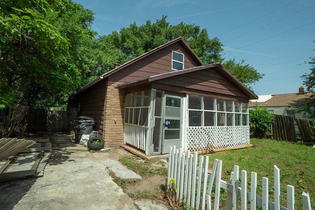 1151 Minneapolis St - Photo 1