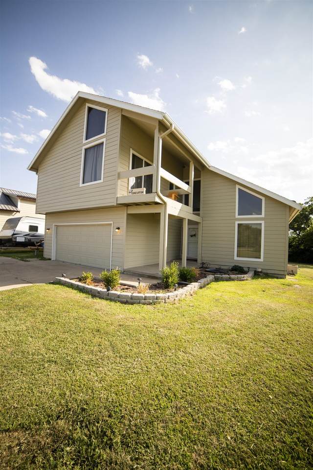30131 Hillcrest Dr - Photo 1