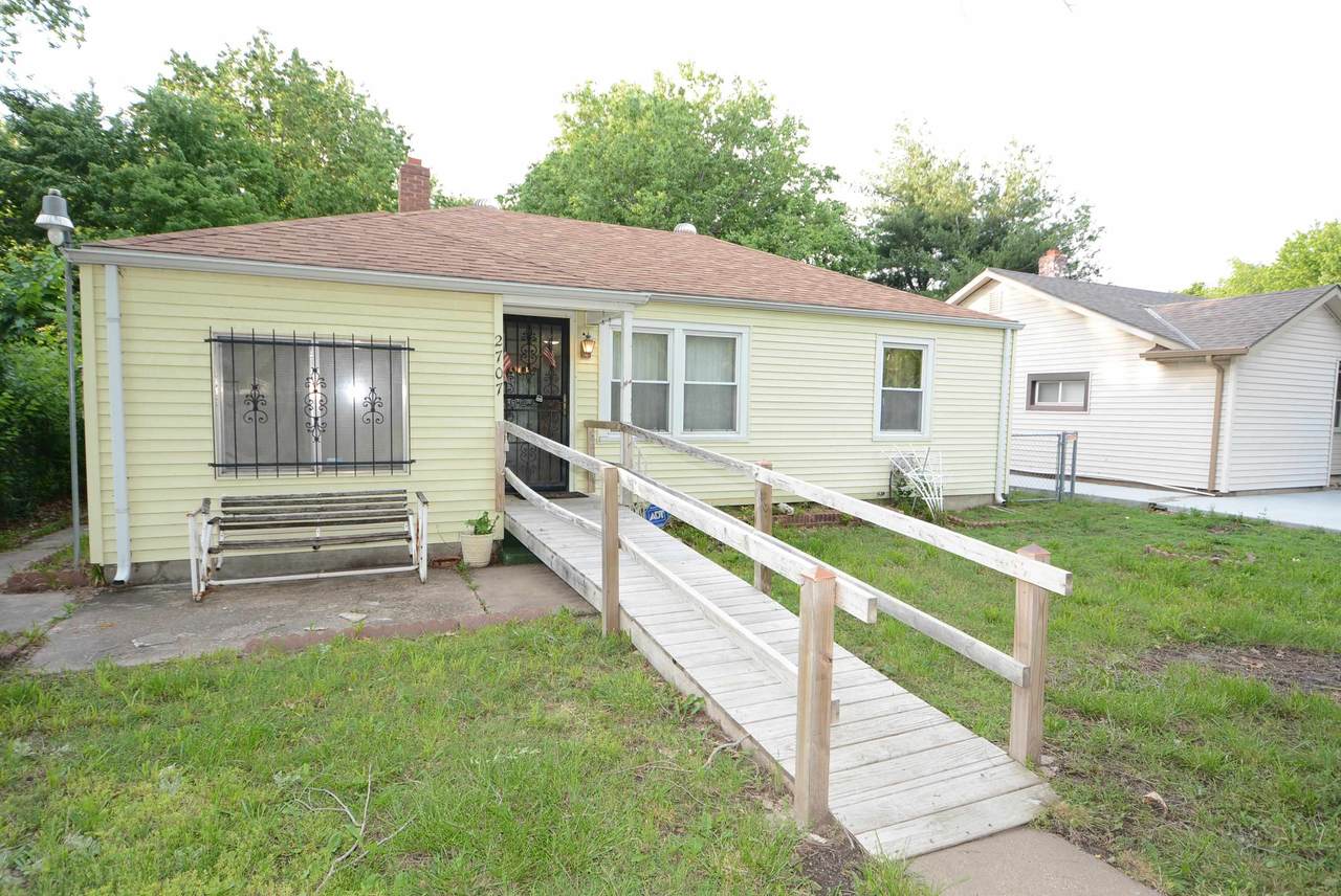 2707 El Rancho St - Photo 1