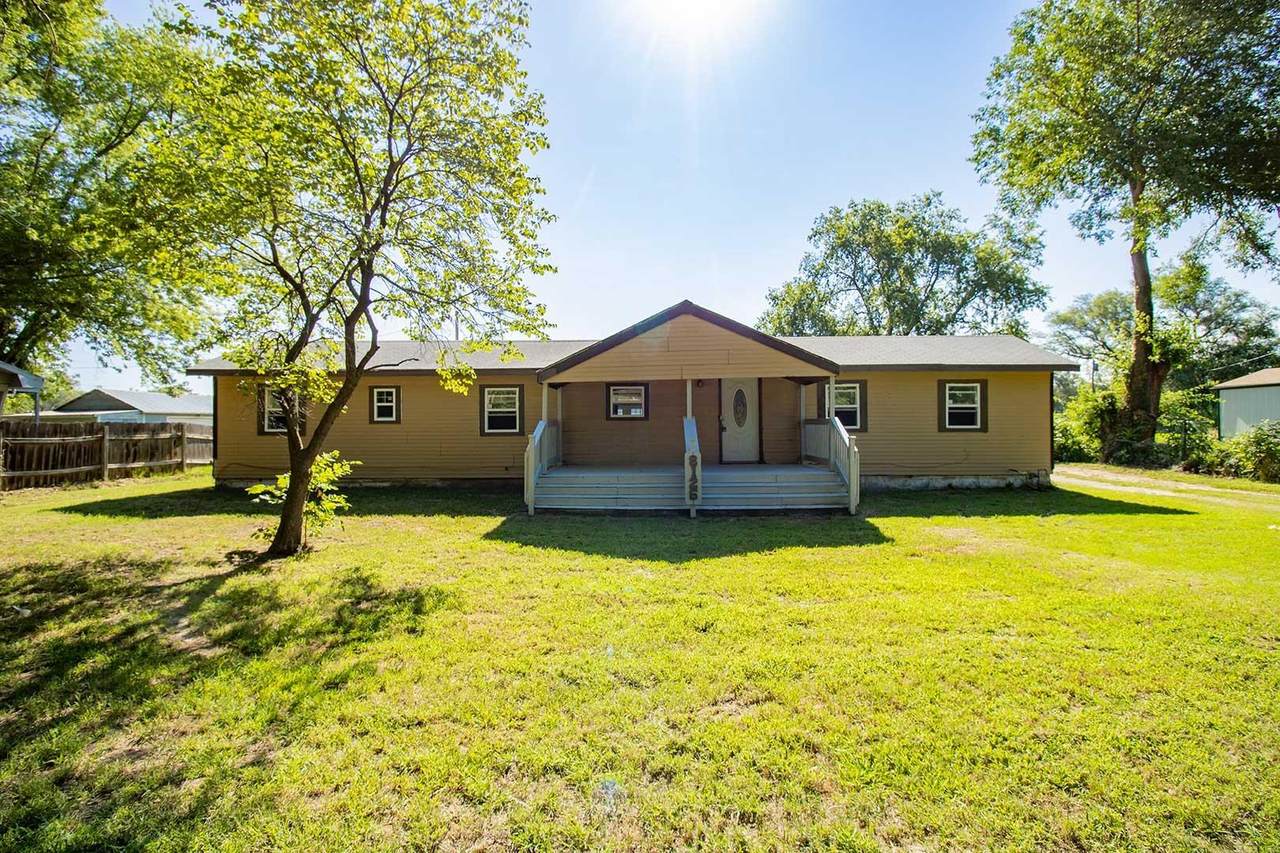 8126 Mead St - Photo 1