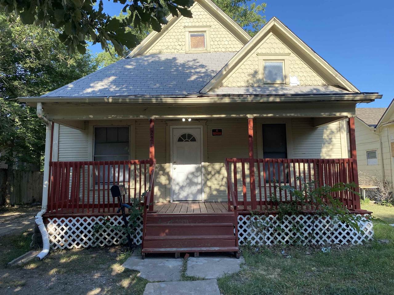 1221 Saint Francis St - Photo 1