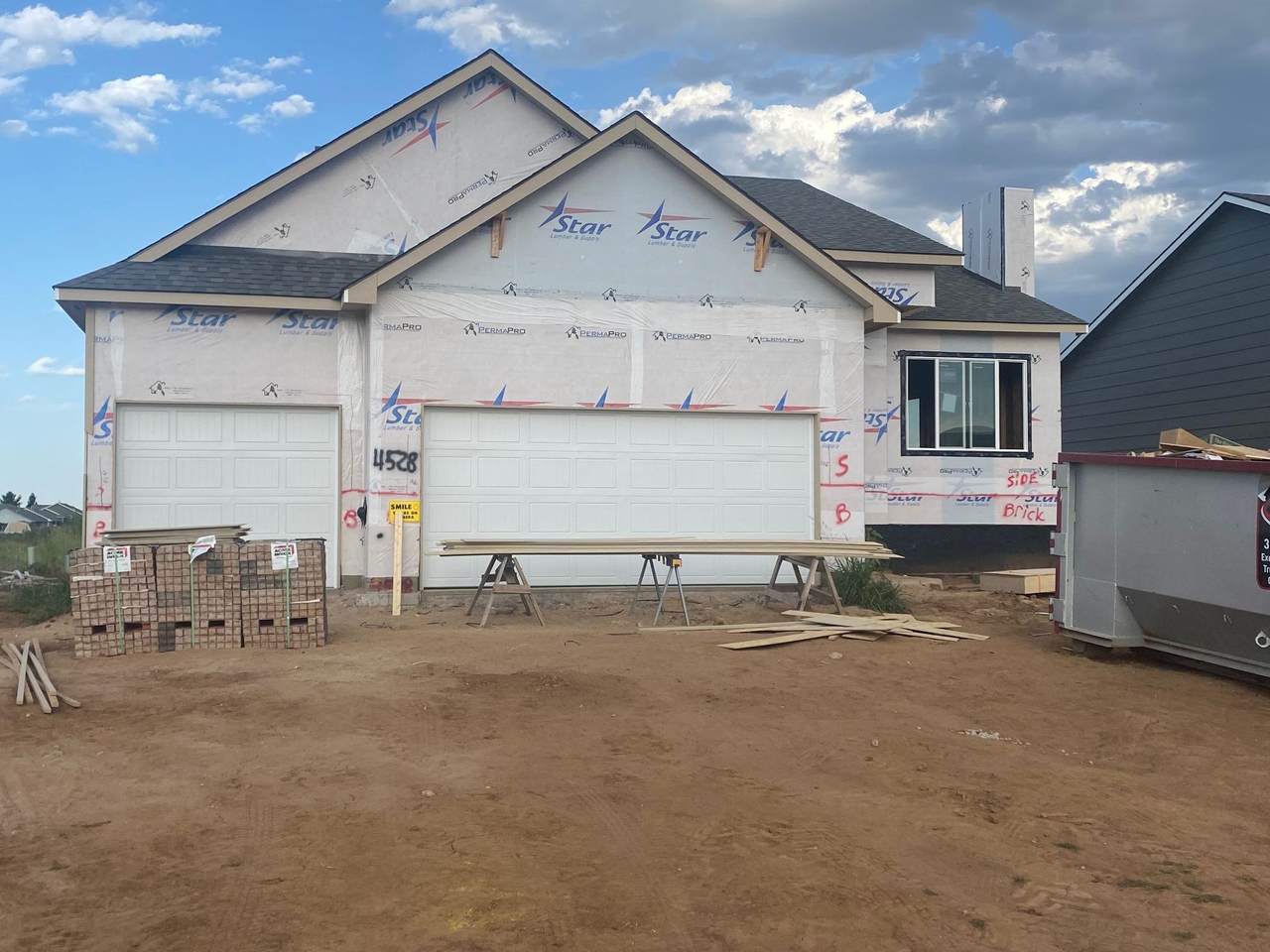 4528 Flora St - Photo 1