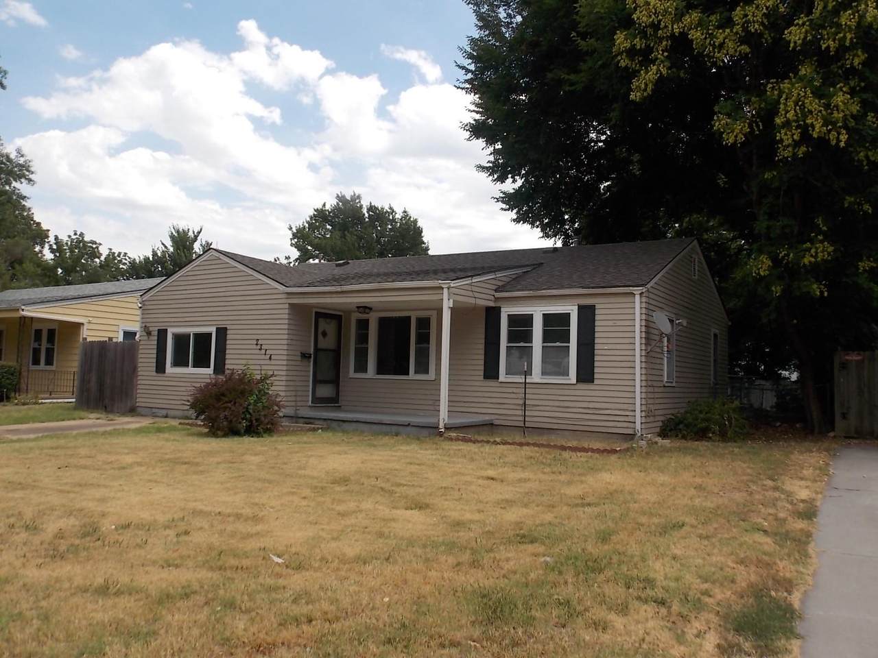 2314 Green - Photo 1