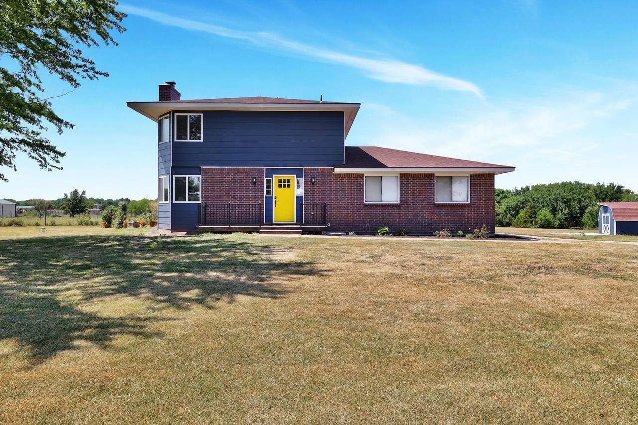 8597 Lost Lake Rd - Photo 1