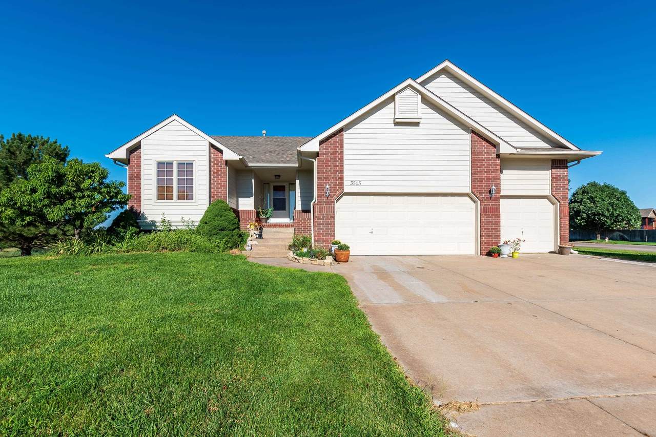 3505 Ridge Port St - Photo 1
