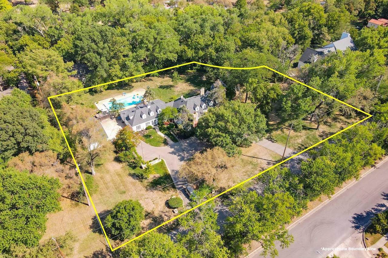 30 West Pkwy - Photo 1